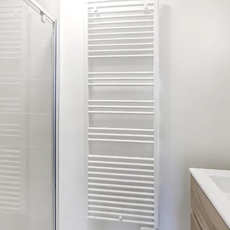 2 Bedroom Cozy In Apartment Ostend