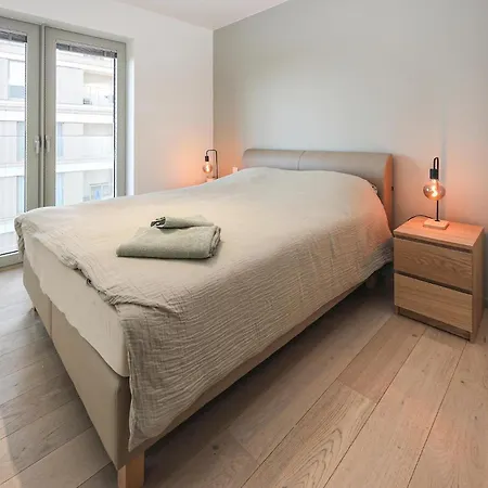 Lägenhet 2 Bedroom Cozy In *
