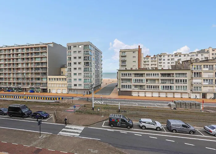 Apartment 2 Bedroom Cozy In *